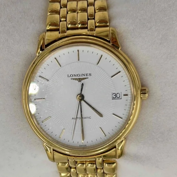 Longines Les Grandes Classiques L4.721.2 watch with the date - Picture 3 of 10